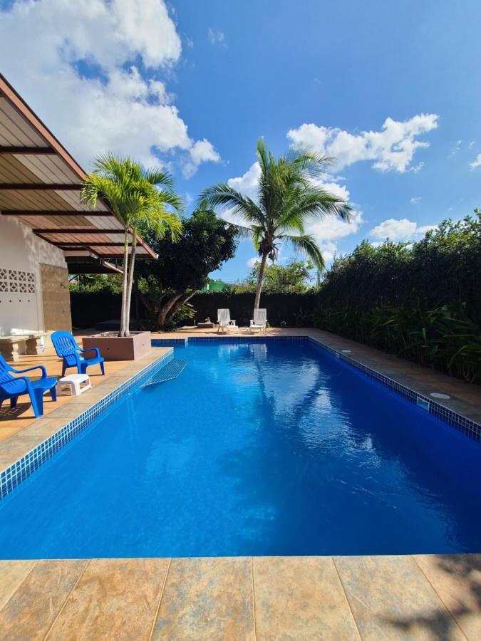 Pool House With Shared Pool Access Hotel David Exterior foto